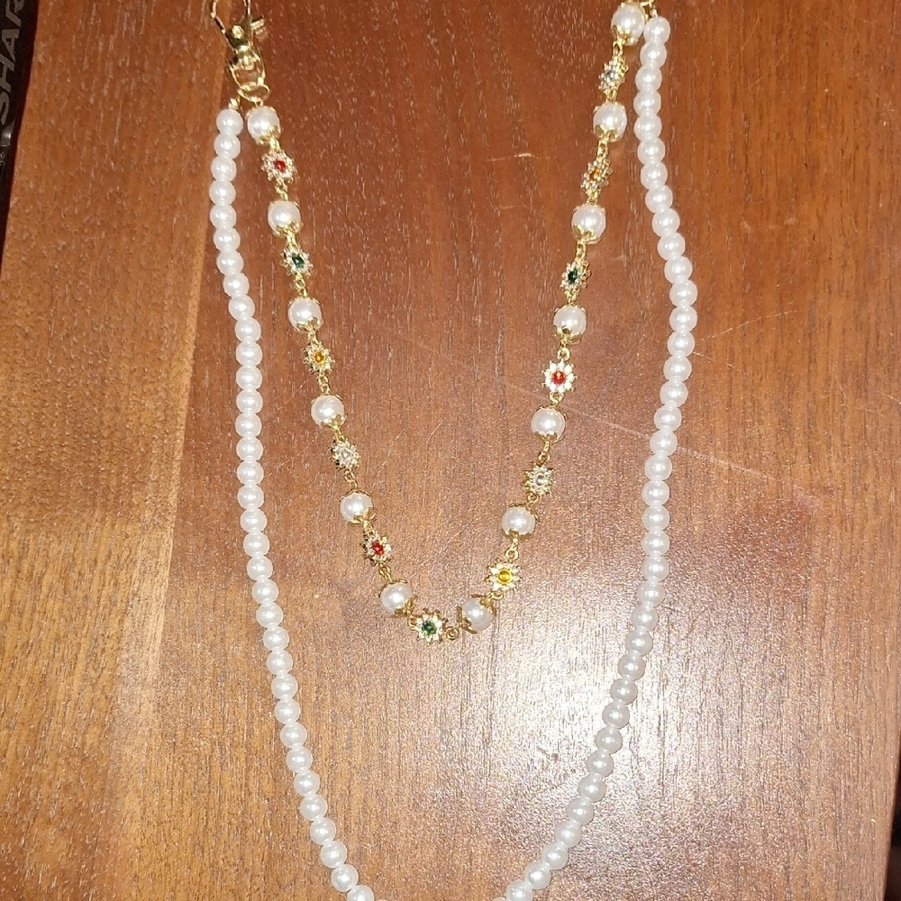 Pearl And Rhinestone Bag Charm - Picture 5 of 7